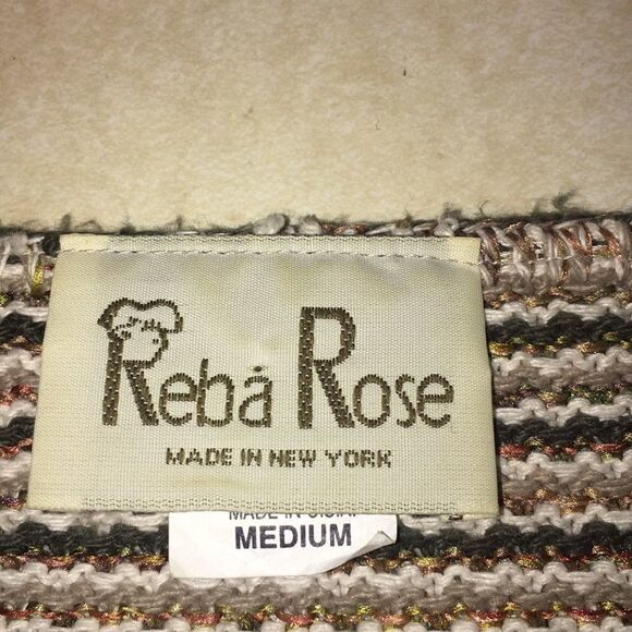 Reba rose button down sweater size medium - Picture 7 of 8